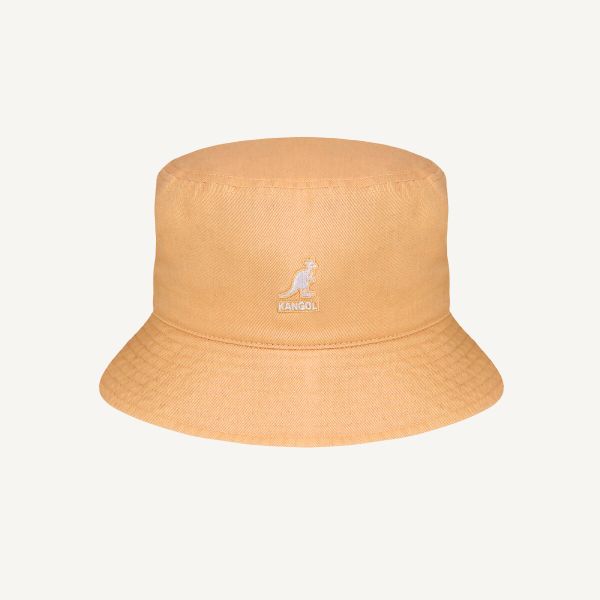 BUCKET HAT PAPAYA MILK